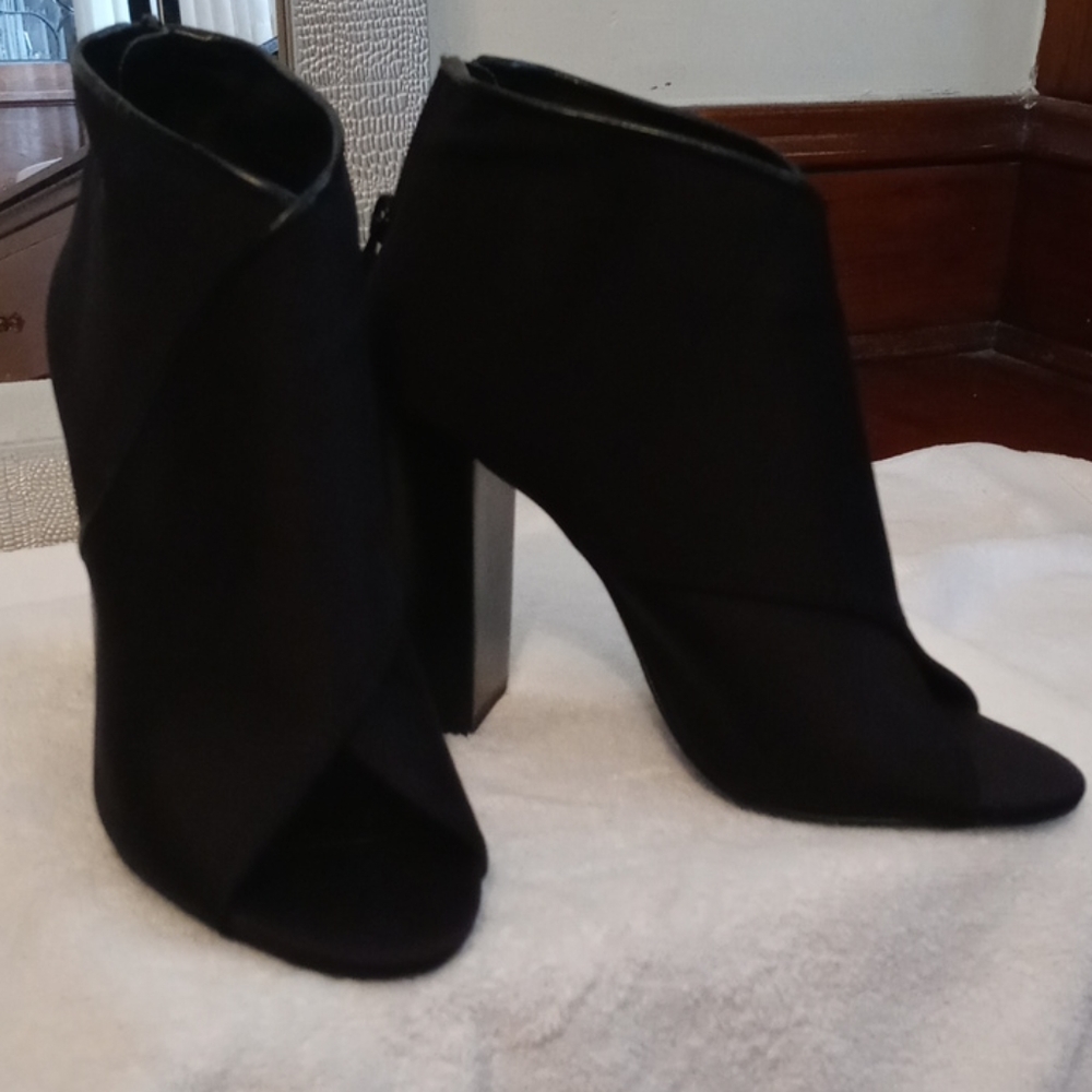 Aldo Open Toed Boots (Ulycia)